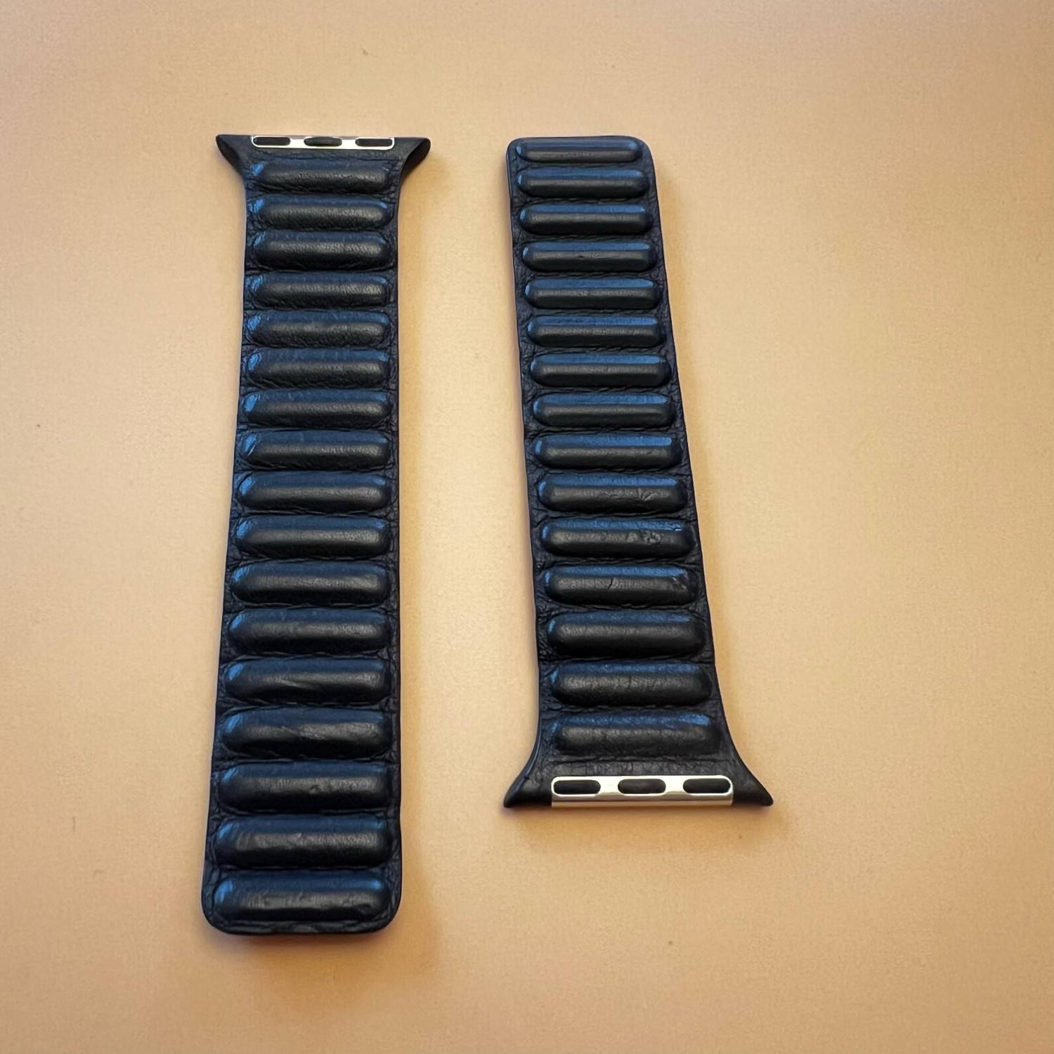 Curea Piele Naturala Link Apple Watch 41/40/38 mm S/M Midnight - ML7R3ZM/A Originala Resigilat - ML7R3ZM/A-C - 194252645758 - 6