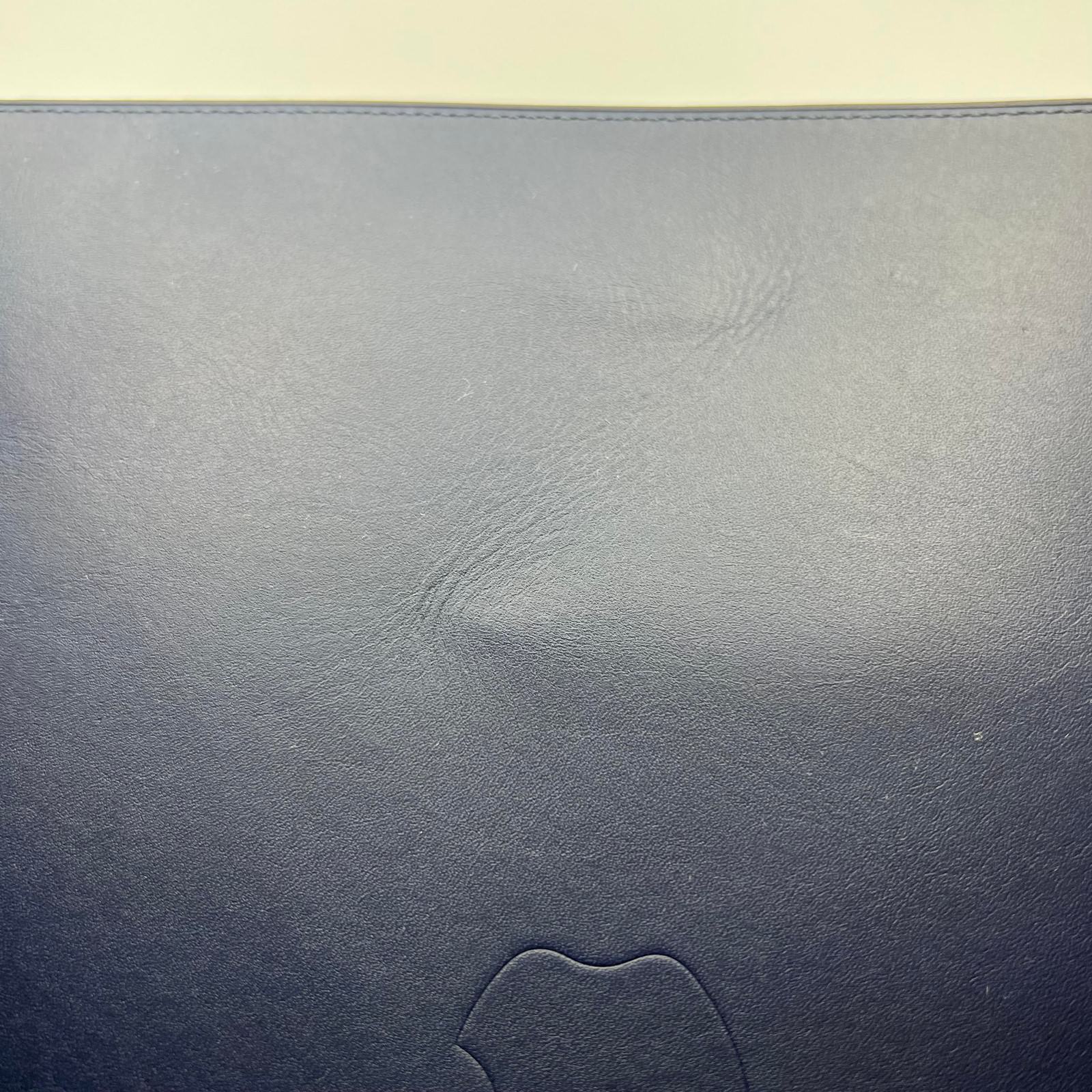 Husa Piele Naturala Apple MacBook Pro 13 Midnight Blue - MRQL2ZM/A Originala Resigilat - 190198734846 - 9