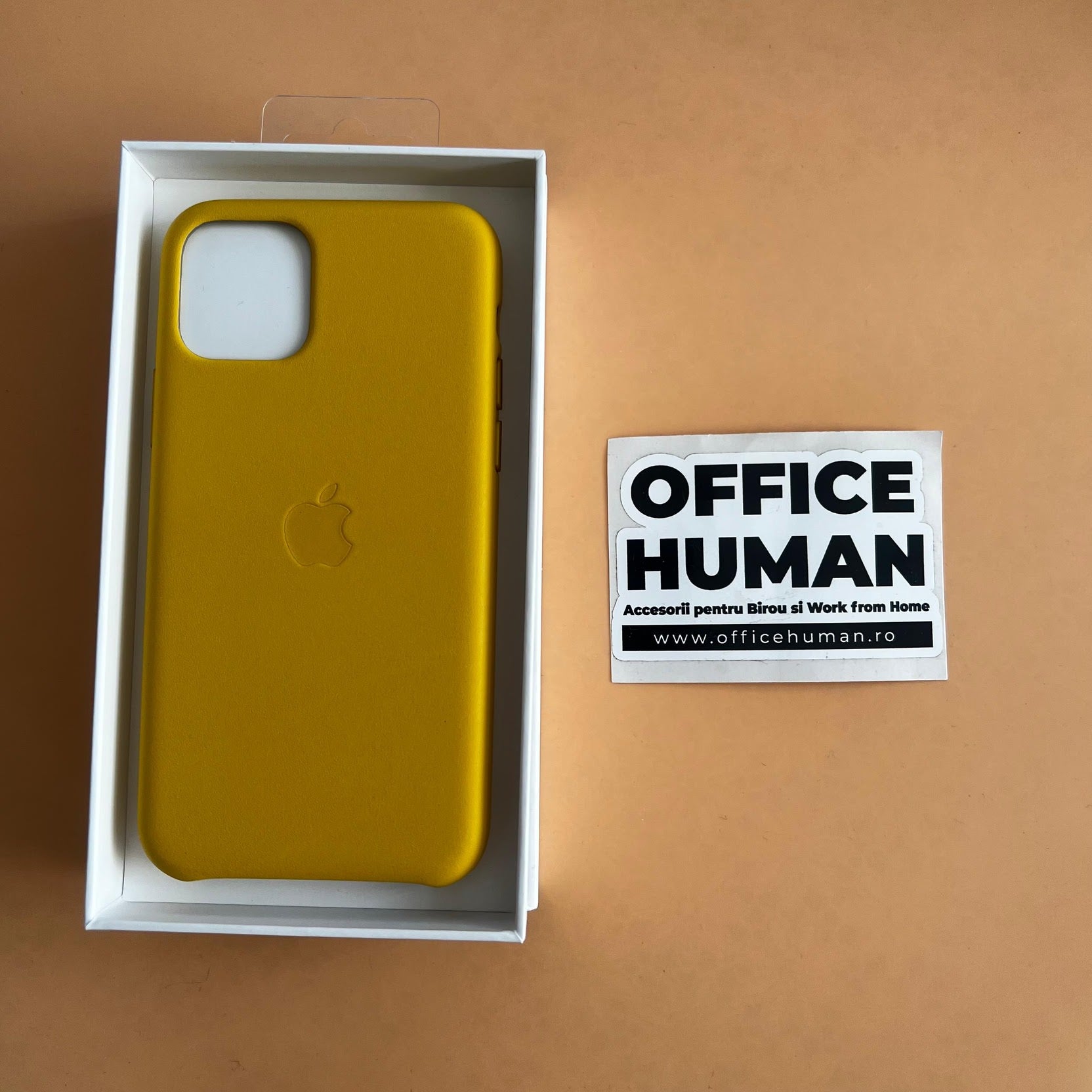 Husa Piele Naturala Apple pt. iPhone 11 Pro Meyer Lemon - MWYA2ZM/A Originala - 190199269446 - 5