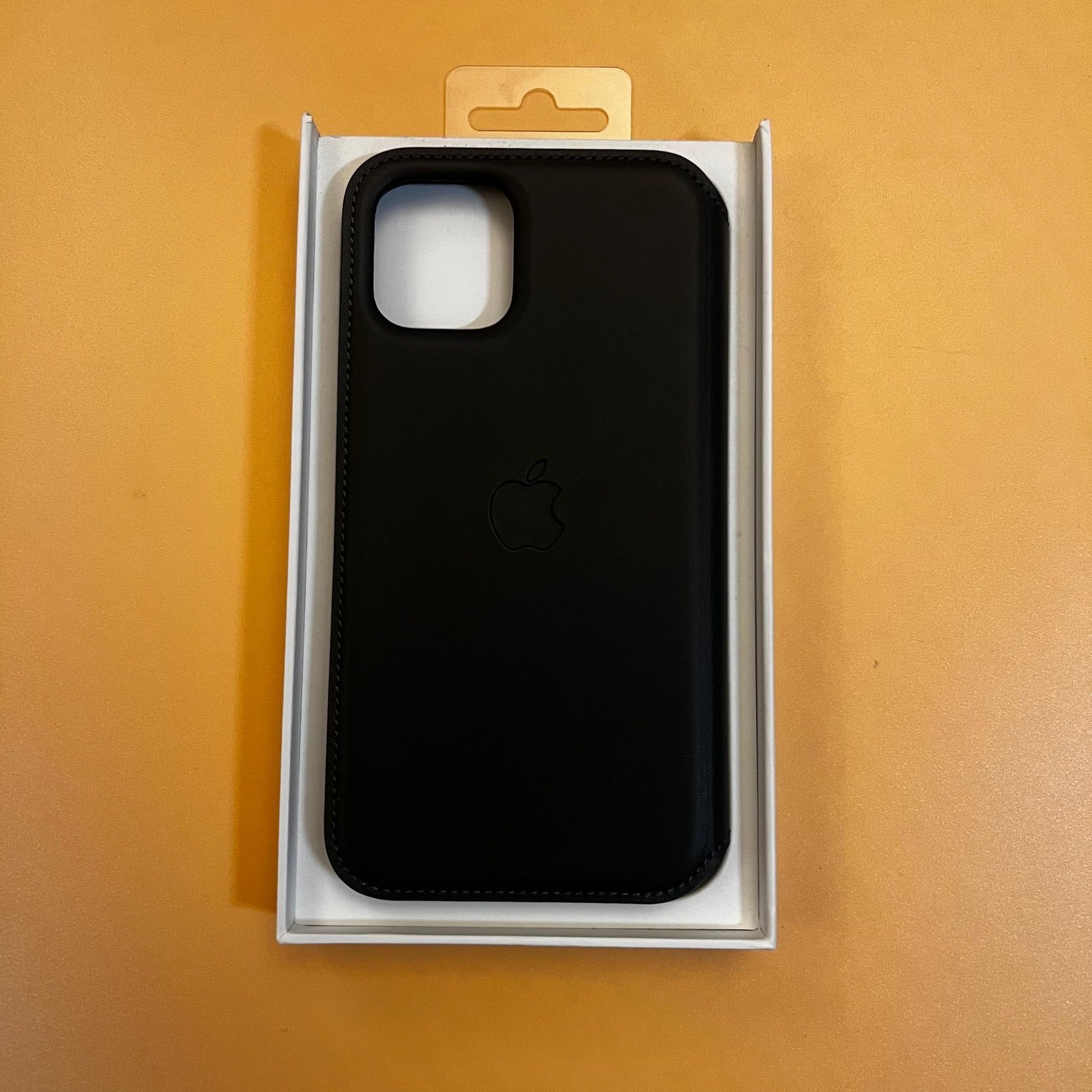 Husa Piele Naturala Folio Apple pt. iPhone 11 Pro Black - MX062ZM/A Originala Resigilat - MX062ZM/A-U - 190199288379 - 9