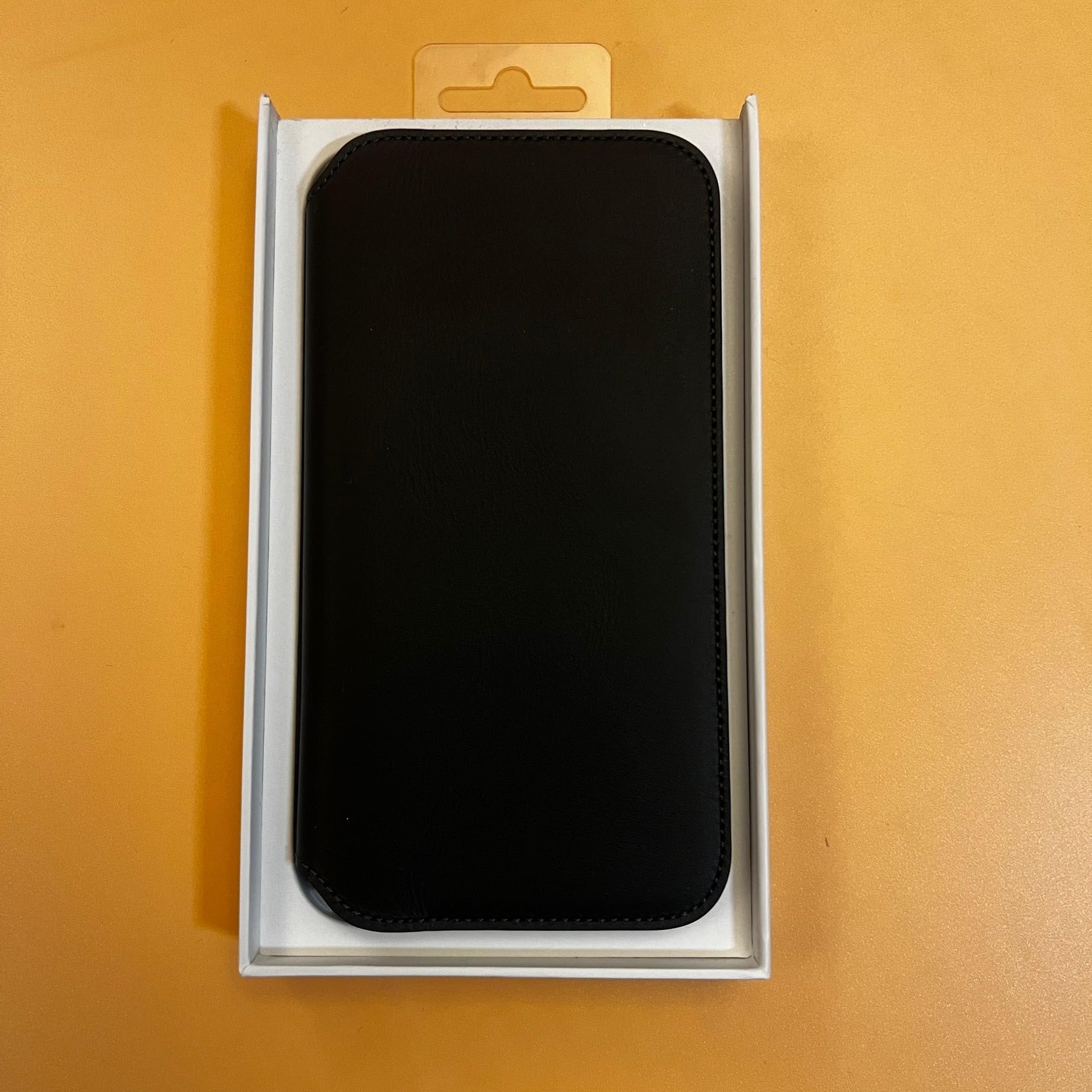 Husa Piele Naturala Folio Apple pt. iPhone 11 Pro Black - MX062ZM/A Originala Resigilat - MX062ZM/A-U - 190199288379 - 8