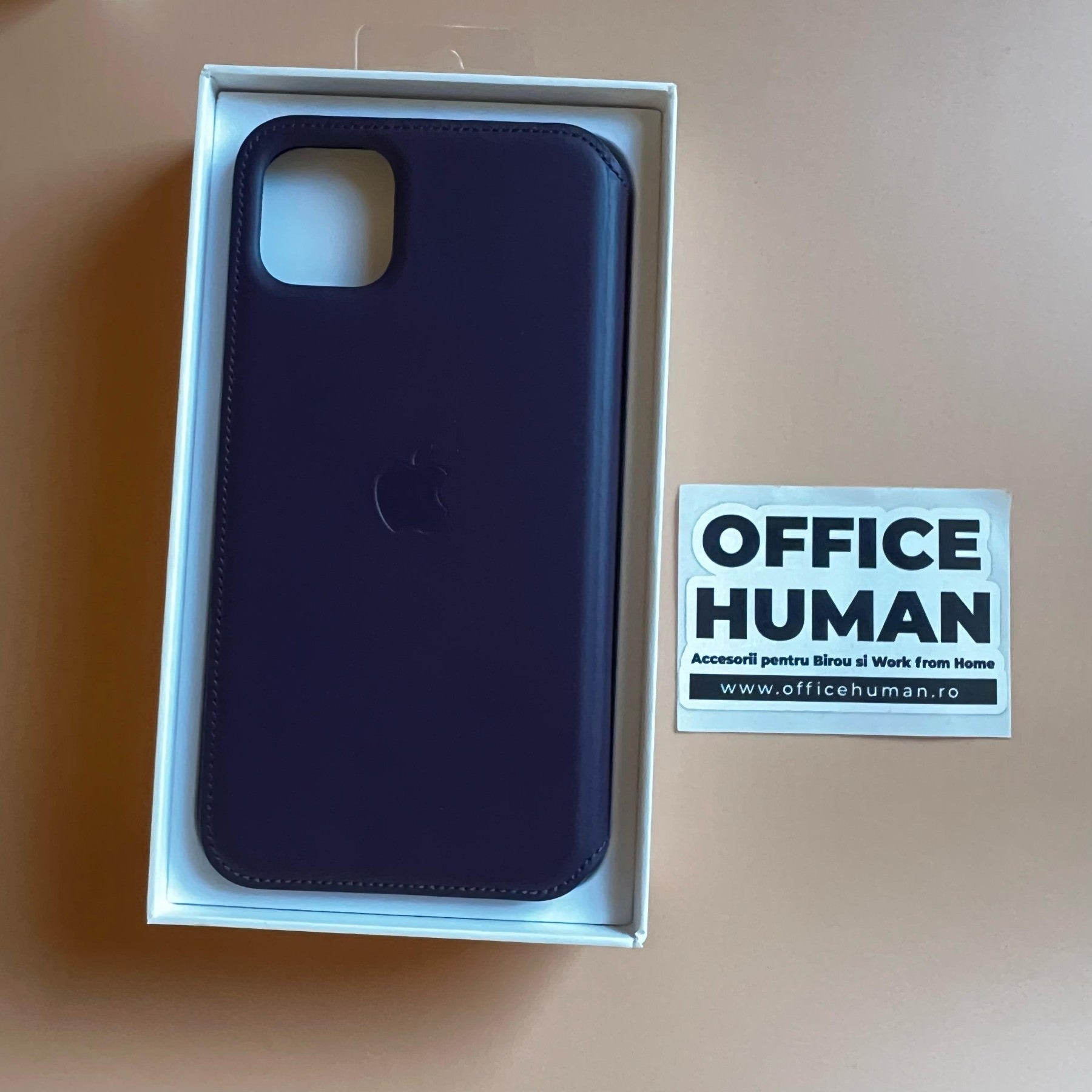 Husa Piele Naturala Folio Apple pt. iPhone 11 Pro Max Aubergine - MX092ZM/A Originala Resigilat - MX092ZM/A-A - 190199288454 - 8