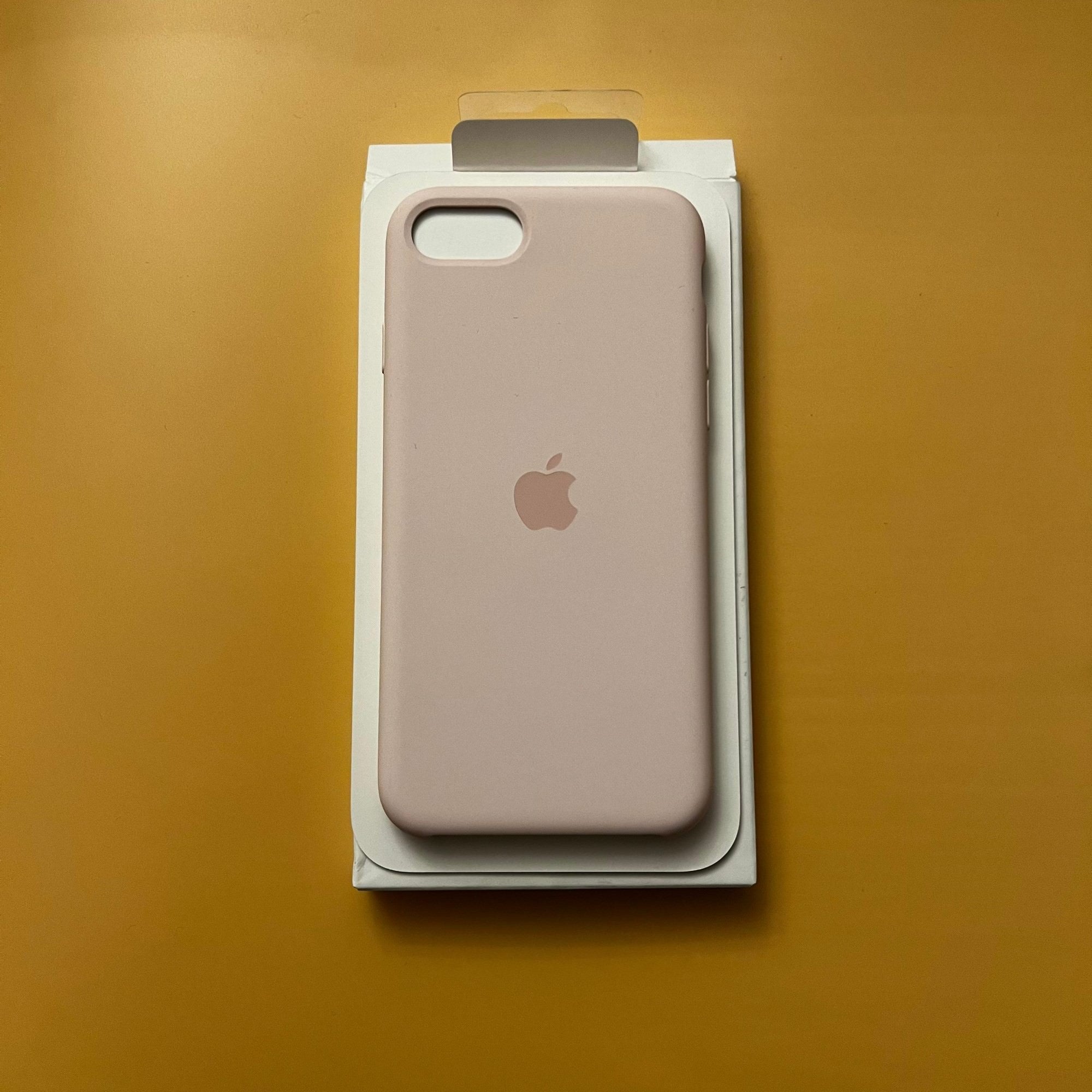 Husa Silicon Apple pt. iPhone SE 2022 / 2020 8 7 Chalk Pink - MN6G3ZM/A Originala Resigilat MN6G3ZM/A - A 194253035497 5