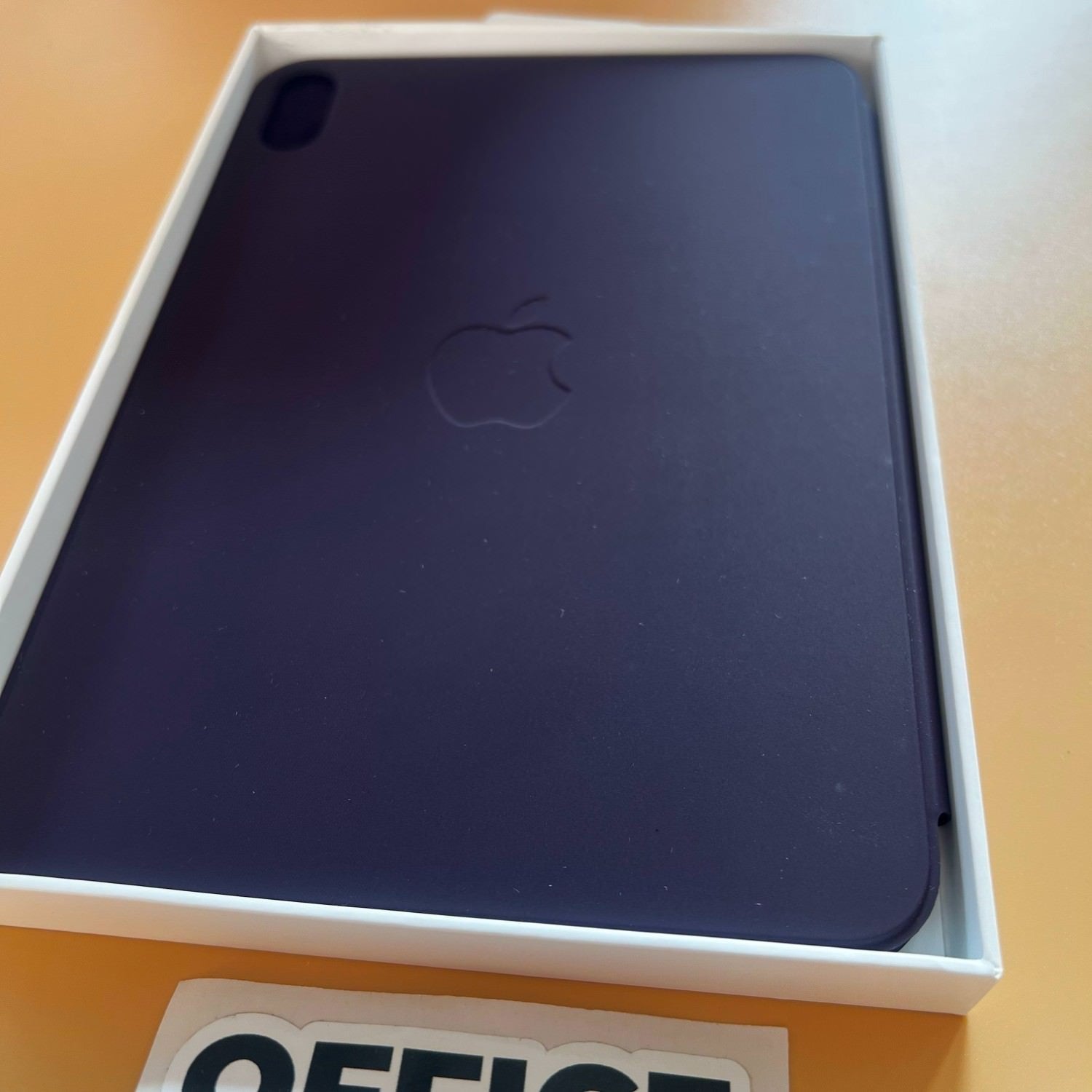 Husa Smart Folio Apple pt. iPad Mini 7 & 6 Dark Cherry - MM6K3ZM/A Originala Resigilat - 194252789421 - 5