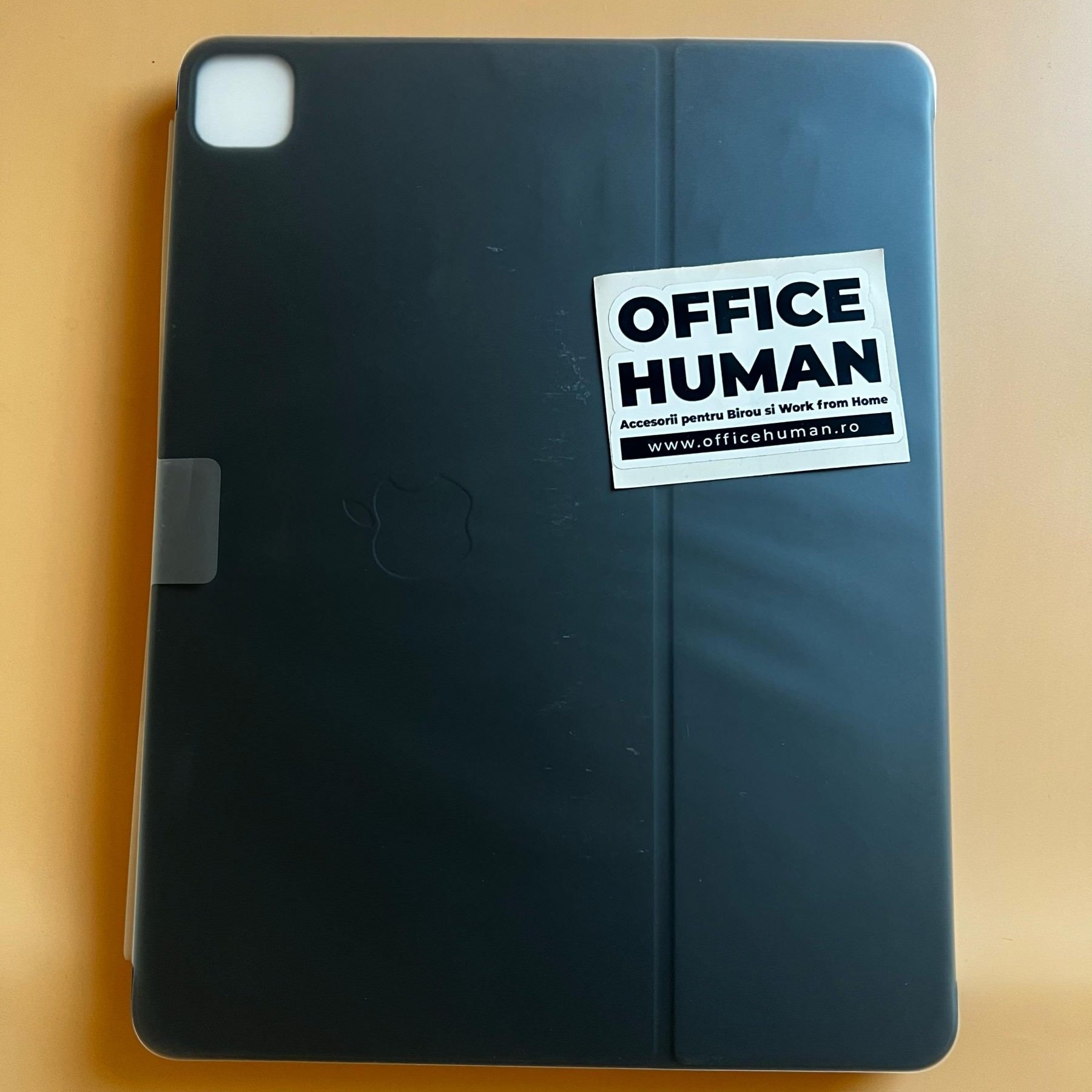 Husa Tastatura Apple Smart Folio Keyboard pt. iPad Air 13 (2025/2024) & Pro 12.9’’ (2022/2021/2020/2018) - MXNL2RO/A Romana Originala