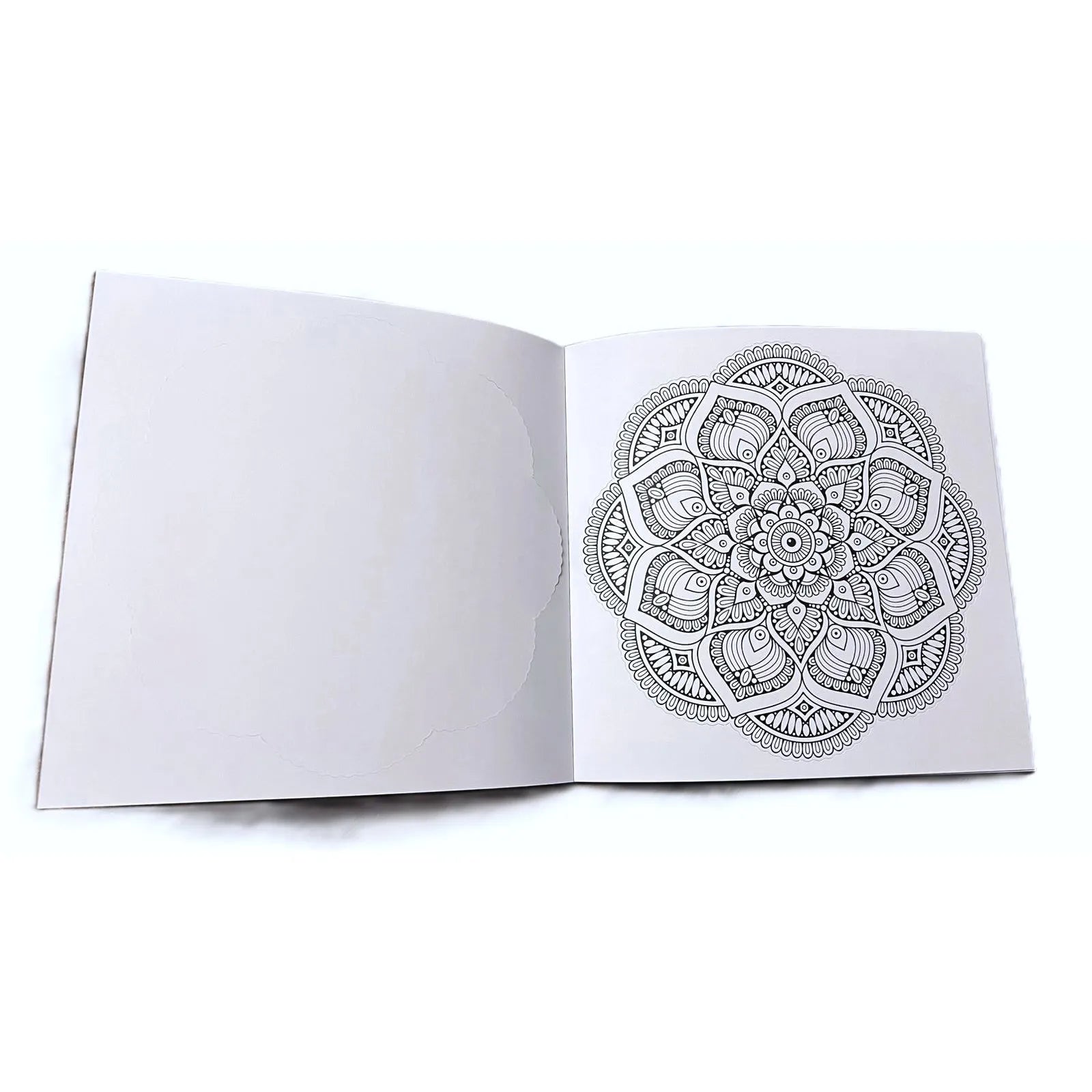 Set Carte de Colorat Antistres Mandala + Trusă 23 Creioane Carioci Finelinere Pixuri Gel - 36 pagini 250 g/m² - 3219371 - 8721042516565 - 4