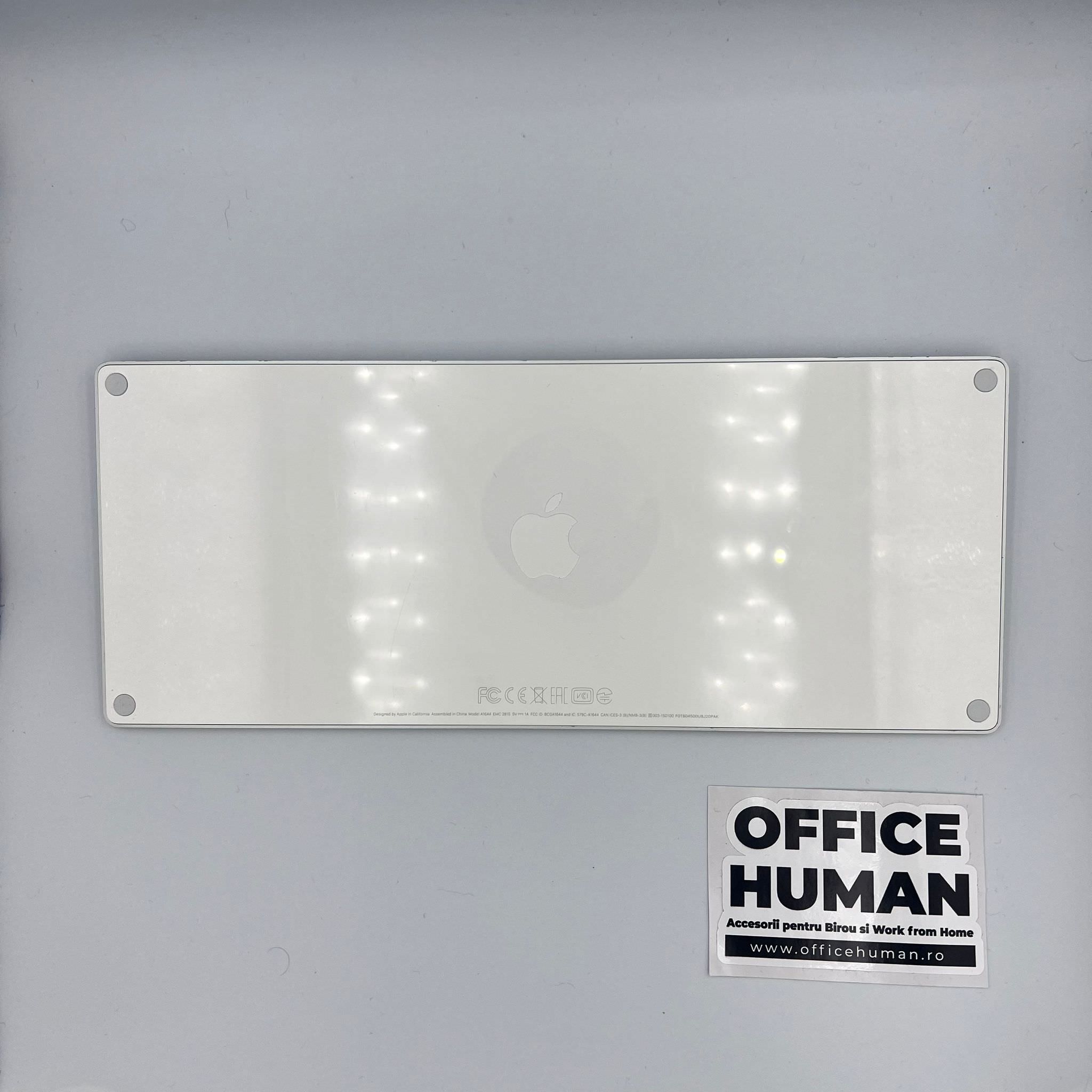 Tastatura Apple Magic Keyboard MLA22E/A - Layout QWERTY Spaniol Wireless Reincarcabilă Bluetooth Aluminiu Silver/White Originala Resigilat